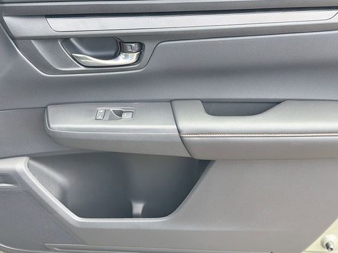 Used 2026 Honda CR-V TrailSport image 31