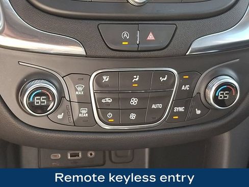 Used 2024 Chevrolet Equinox LT AWD/4WD image 13