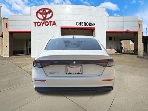 Used 2023 Honda Accord LX image 6