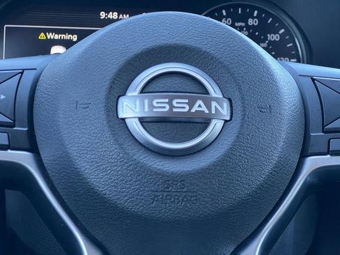 Certified 2023 Nissan Kicks SV image 5