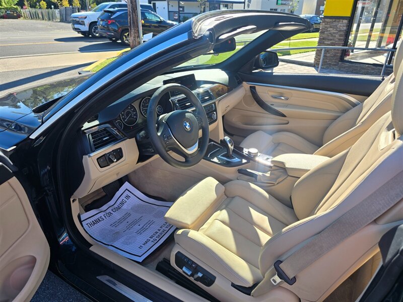 Used 2016 BMW 428i xDrive Convertible AWD/4WD image 11