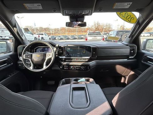 Certified 2023 Chevrolet Silverado 1500 LT image 25