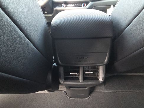 New 2026 Chevrolet Equinox LT w/ Convenience Package II image 30