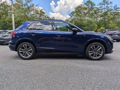 Used 2025 Audi Q3 2.0T Premium image 10