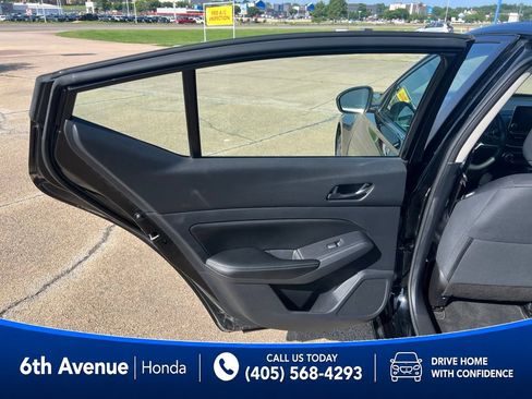 Used 2025 Nissan Altima 2.5 SV AWD/4WD image 14