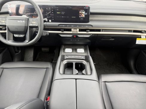 New 2027 Kia Telluride S image 10