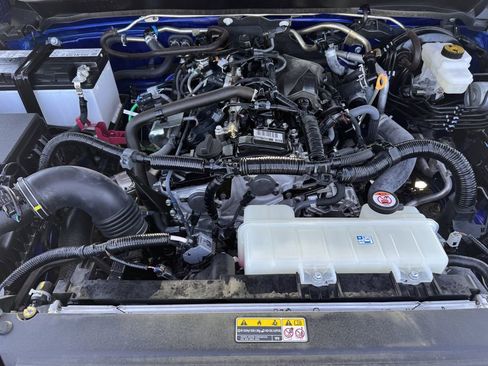 Used 2025 Toyota Tacoma SR5 RWD image 27