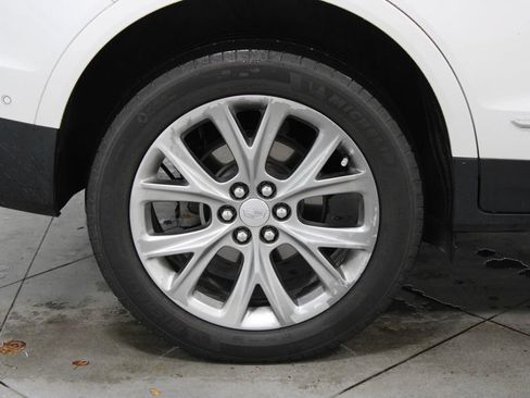 Used 2020 Cadillac XT5 Sportv AWD/4WD image 12