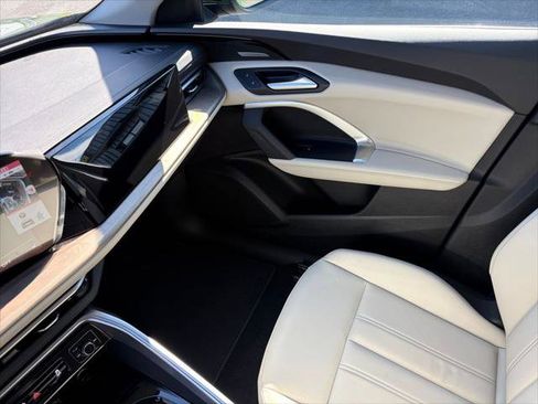 New 2025 Audi Q5 Premium Plus image 20