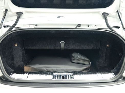 Used 2016 Rolls-Royce Dawn image 51