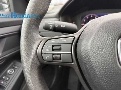 New 2025 Honda Accord SE image 25