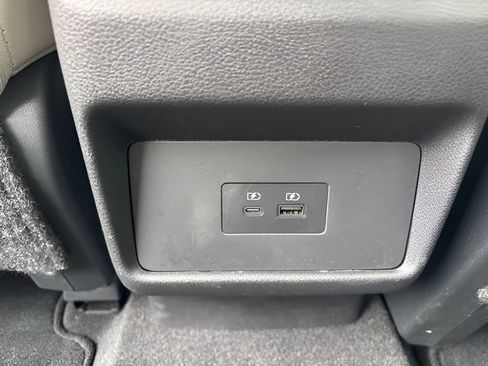 Used 2023 Nissan Rogue SV w/ SV Premium B Package AWD/4WD image 31