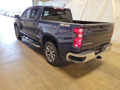 Used 2021 Chevrolet Silverado 1500 LT AWD/4WD image 4
