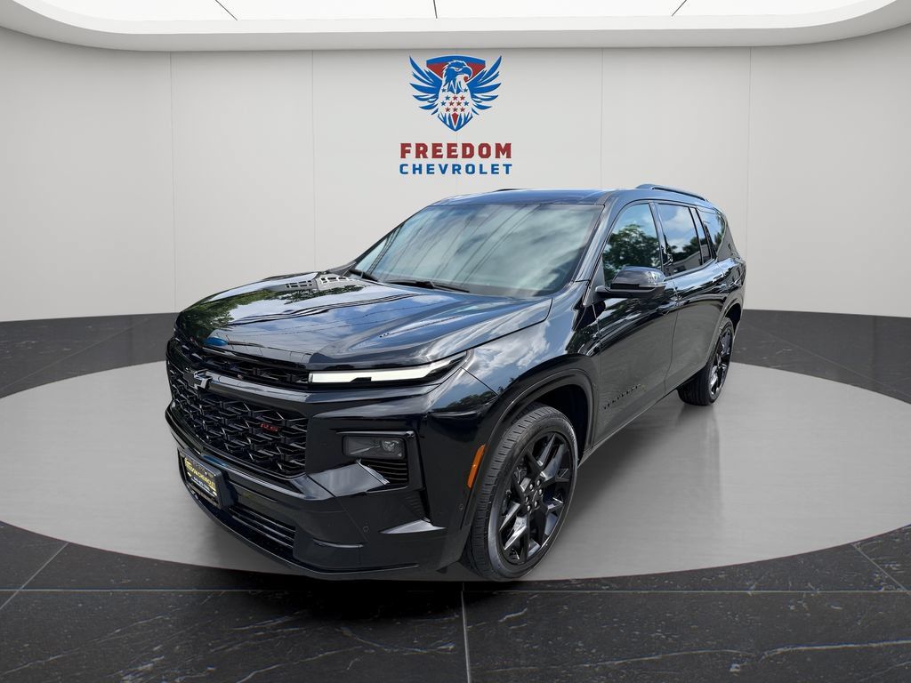 Used 2026 Chevrolet Traverse RS AWD/4WD image 1