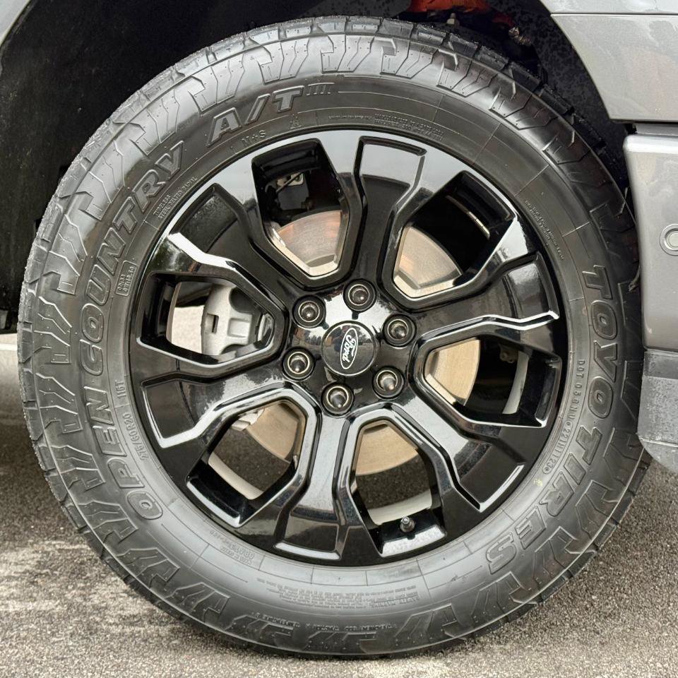 Used 2023 Ford F150 Platinum w/ Equipment Group 701A High AWD/4WD image 27