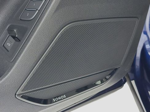 Certified 2025 Audi Q3 2.0T Premium Plus w/ Premium Plus Package image 18