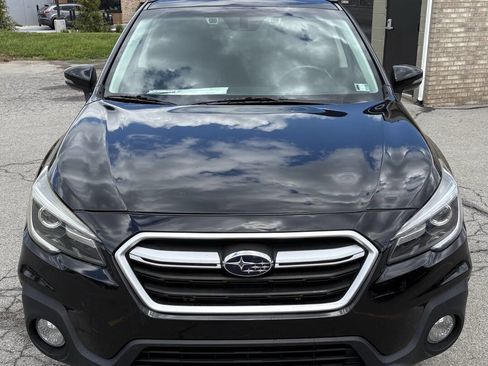 Used 2018 Subaru Outback 2.5i Limited AWD/4WD image 2