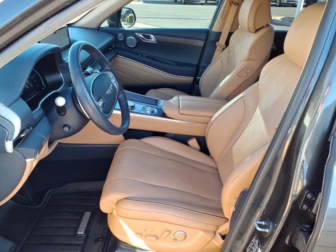 Used 2024 Genesis GV80 2.5T w/ Prestige Package image 14