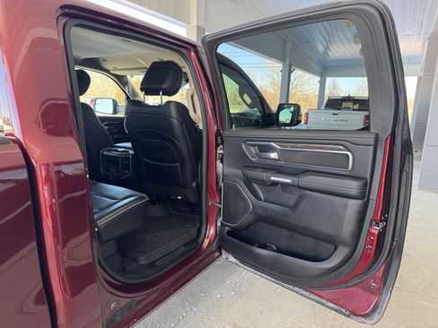 Used 2019 RAM 1500 Laramie image 27