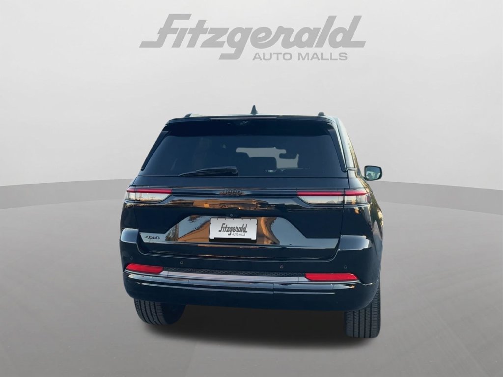 Used 2026 Jeep Grand Cherokee Limited AWD/4WD image 7