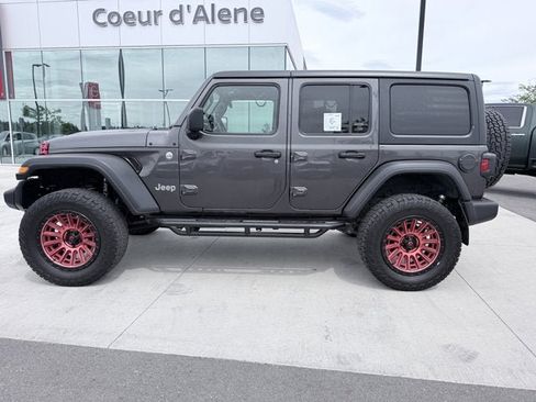 Used 2020 Jeep Wrangler Unlimited Sport S AWD/4WD image 2