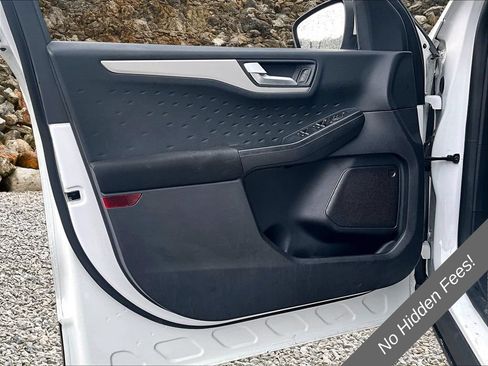 Used 2020 Ford Escape SE AWD/4WD image 18