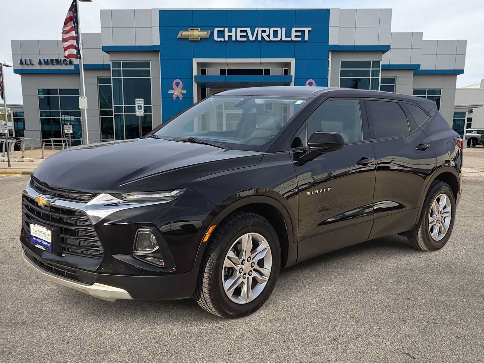 Used 2020 Chevrolet Blazer LT FWD image 1
