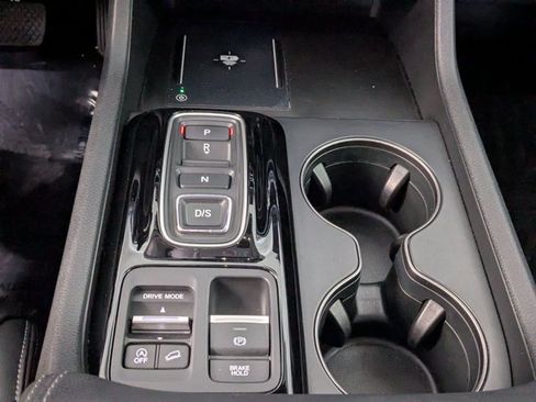 Used 2024 Honda Pilot EX-L image 11