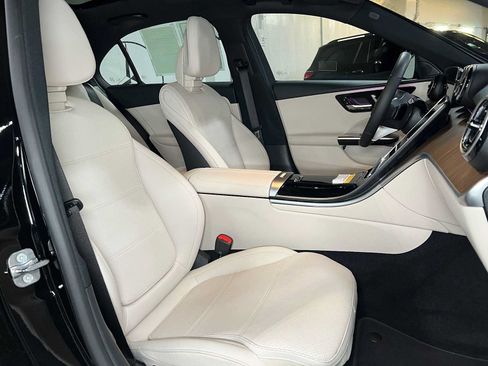 Certified 2026 Mercedes-Benz C 300 4MATIC Sedan image 12