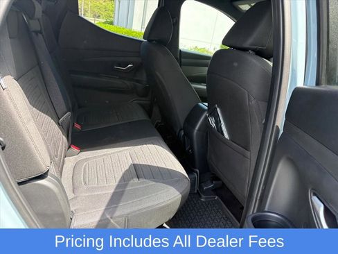 Used 2025 Hyundai Santa Cruz SE AWD/4WD image 19