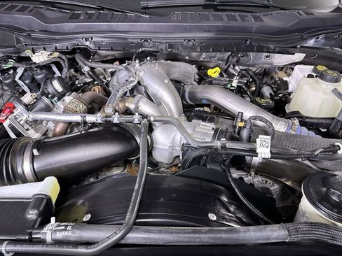 Used 2024 Ford F350 XLT image 31