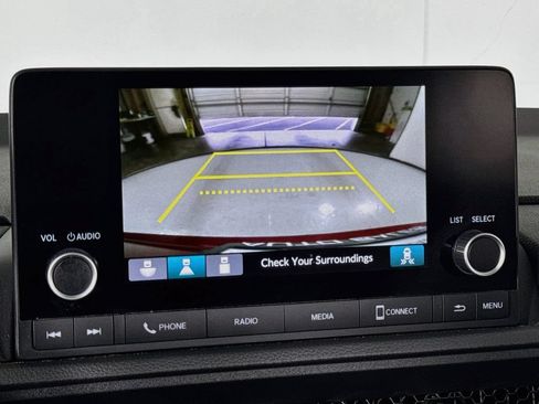 Used 2024 Honda CR-V EX image 32