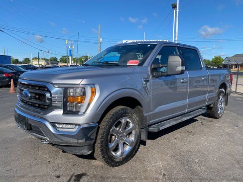 Used 2021 Ford F150 XLT w/ Equipment Group 302A High AWD/4WD image 8