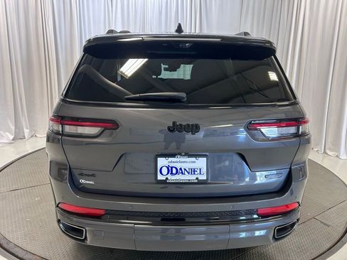 Used 2024 Jeep Grand Cherokee L Summit AWD/4WD image 30