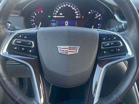 Used 2016 Cadillac XTS Luxury image 11