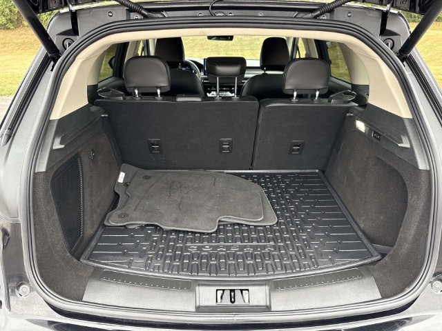 Certified 2023 Lincoln Corsair AWD w/ Equipment Group 101A image 12