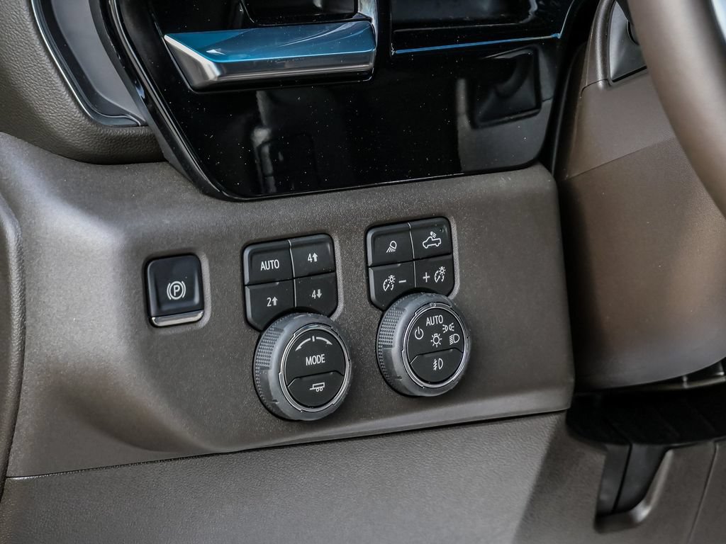 New 2026 Chevrolet Silverado 1500 RST AWD/4WD image 34