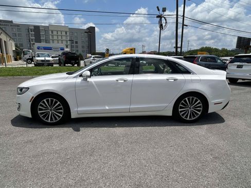 Used 2018 Lincoln MKZ Select w/ Select Plus Package FWD image 9