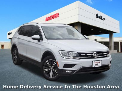 Used 2018 Volkswagen Tiguan SEL