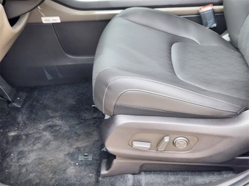 New 2026 Kia Carnival image 8