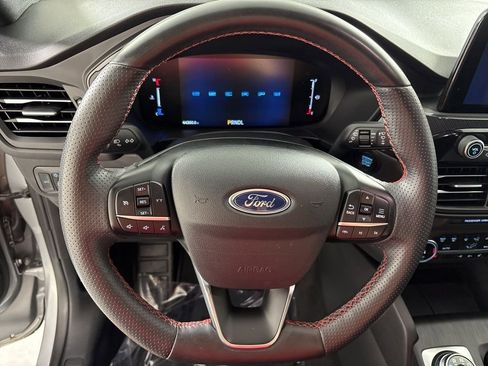 Used 2024 Ford Escape ST-Line image 26
