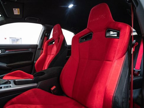 Used 2025 Honda Civic Type R image 6