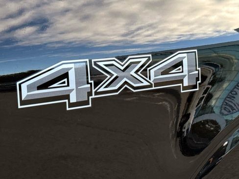 Used 2024 Ford F150 XLT image 9