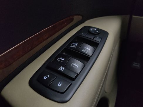 Used 2017 Dodge Durango Citadel RWD image 27