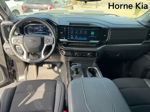 Used 2023 Chevrolet Silverado 1500 LT Trail Boss AWD/4WD image 14