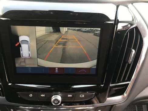 Certified 2018 Chevrolet Traverse Premier w/ LPO, Floor Liner Package AWD/4WD image 35