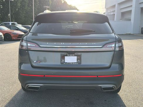 Used 2022 Lincoln Nautilus Reserve FWD image 5