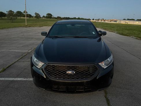 Used 2016 Ford Taurus Police Interceptor FWD image 7