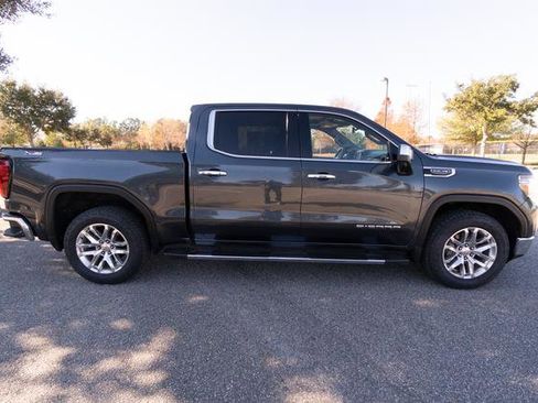 Used 2021 GMC Sierra 1500 SLT w/ SLT Premium Package image 2