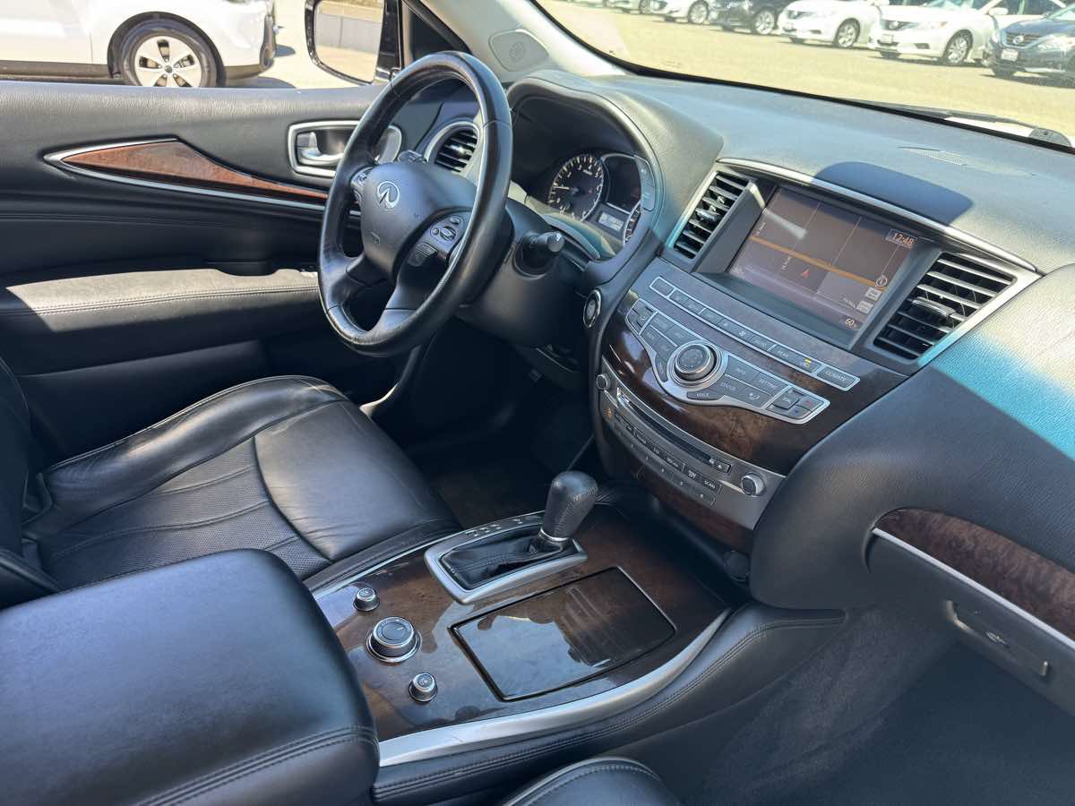 Used 2015 INFINITI QX60 Luxe w/ Deluxe Touring Package AWD/4WD image 17